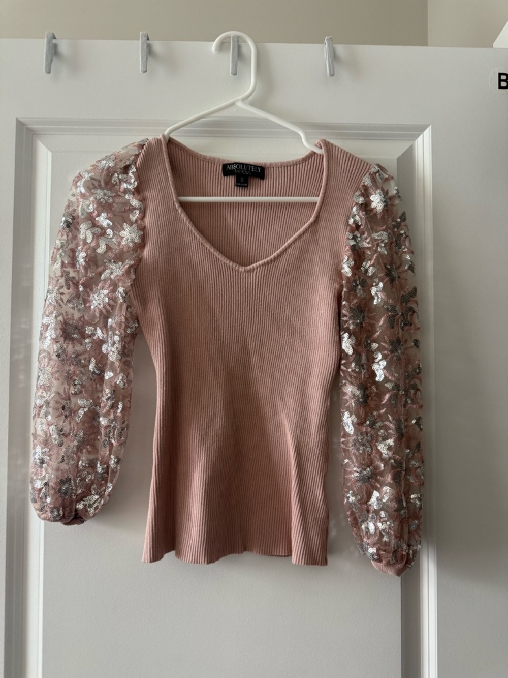 Absolutely Pink Ribbed V-Neck Top with Embroidered Sequin Balloon Sleeves